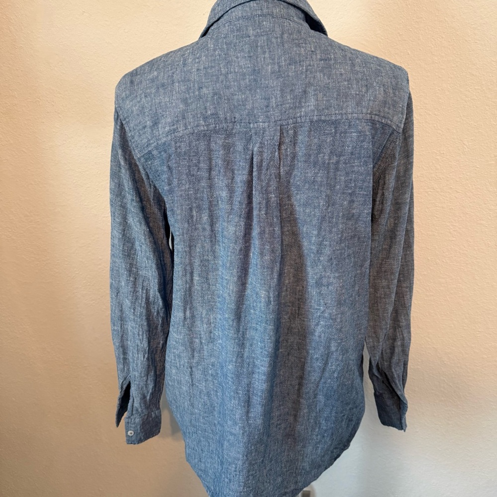 Gap Women's Linen denim chambray Button Down Top large - Picture 6 of 12